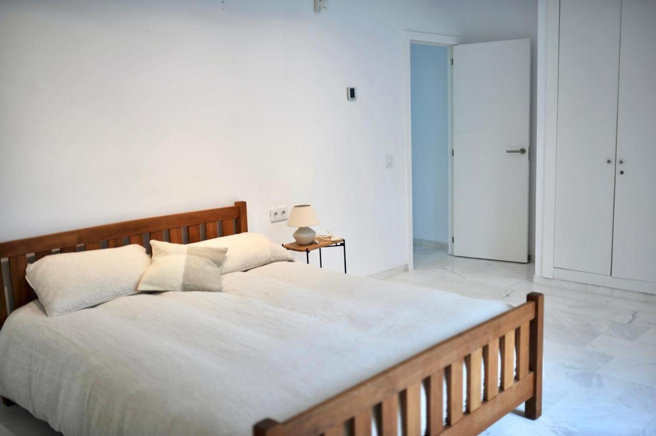 Bright Apartment In The Hills Of Elviria Málaga Eksteriør bilde