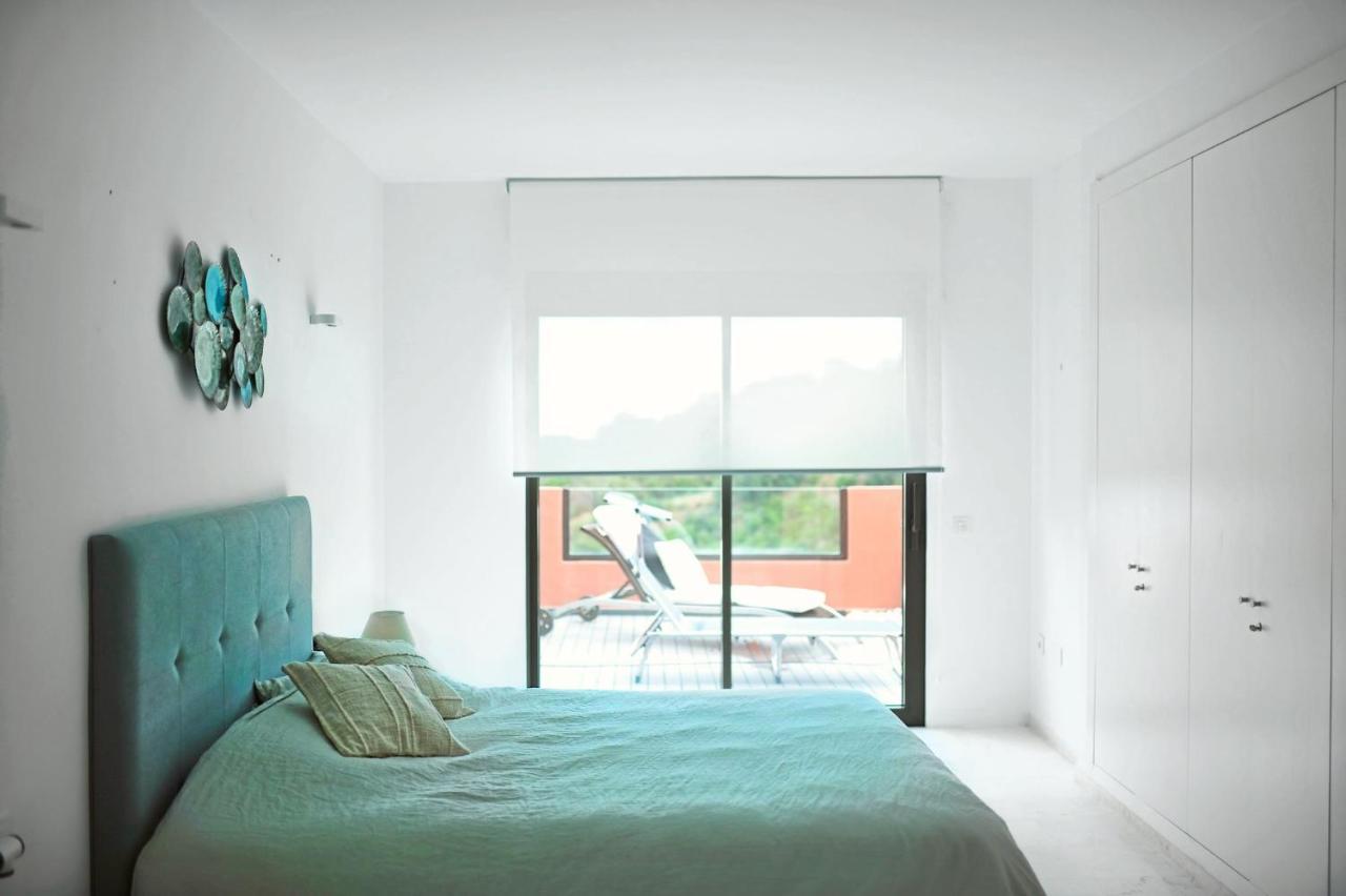 Bright Apartment In The Hills Of Elviria Málaga Eksteriør bilde